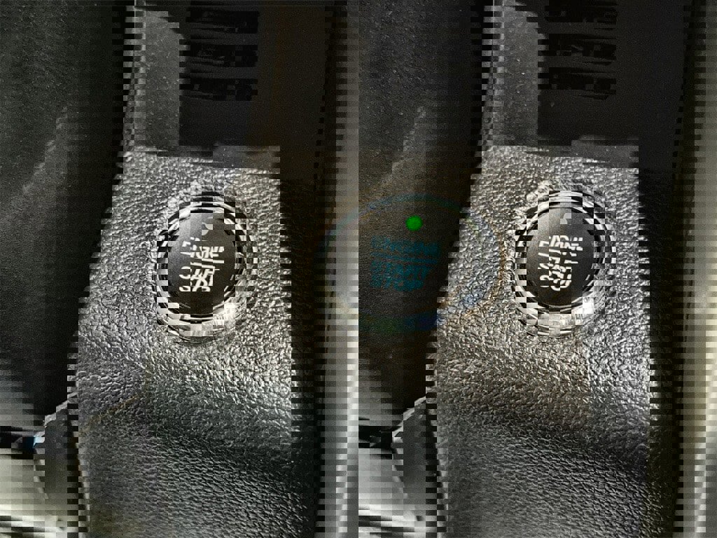 Used 2019 Ford F150 Lariat image 23