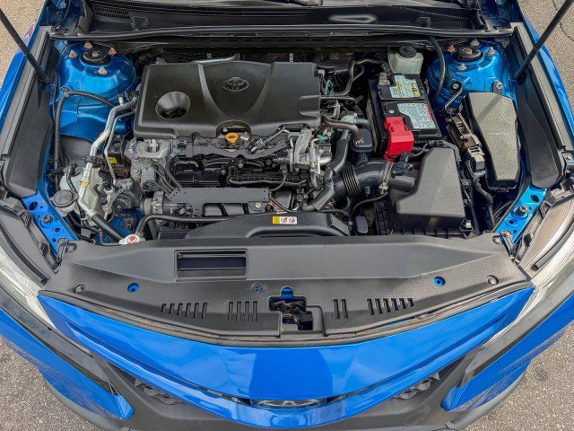 Used 2018 Toyota Camry SE FWD image 21