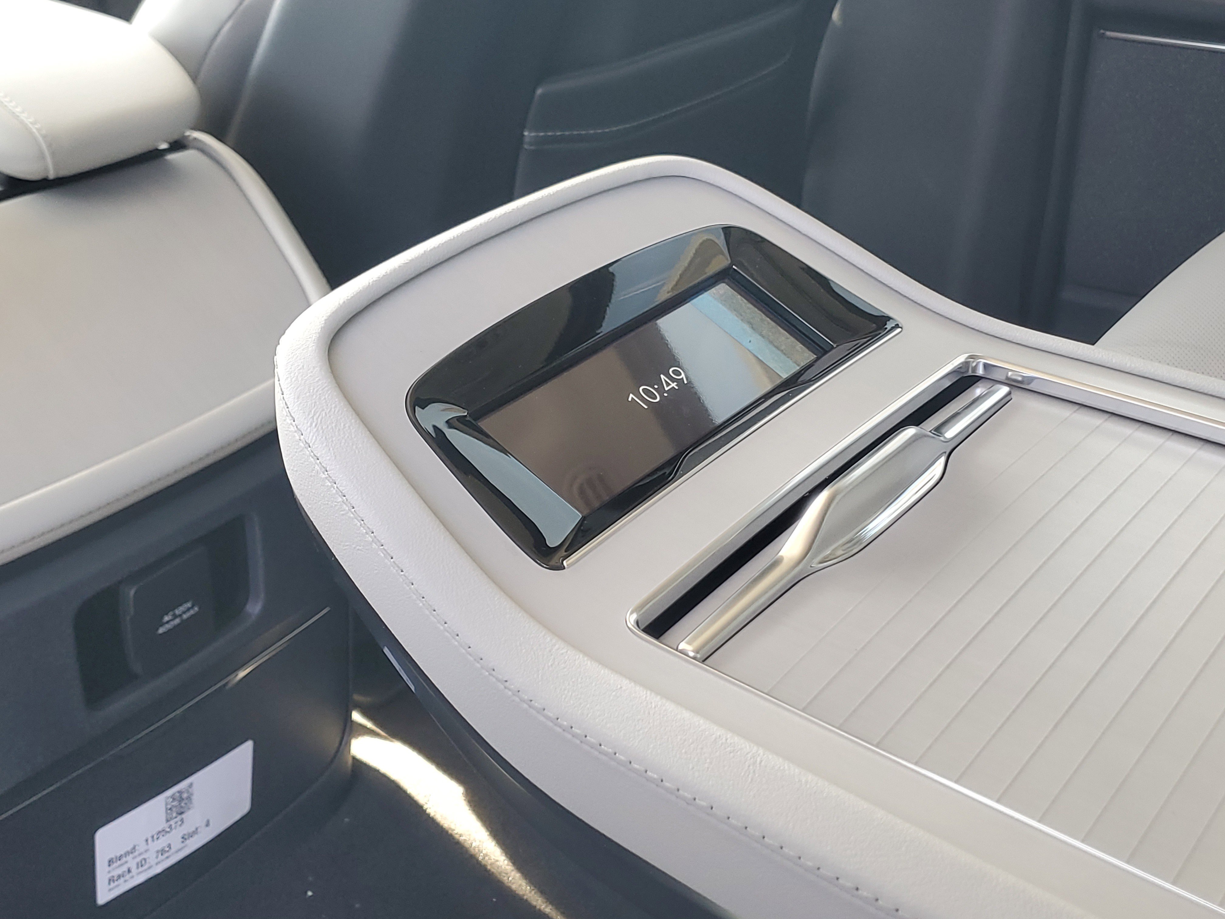 New 2026 Lincoln Navigator Reserve AWD/4WD image 28