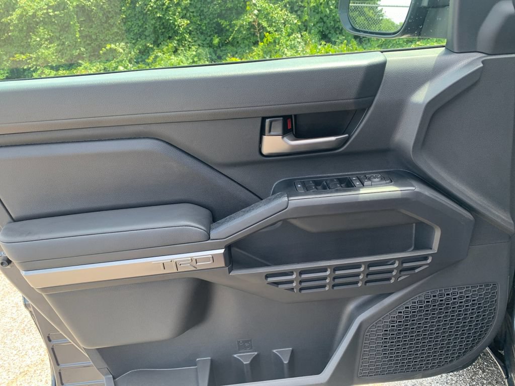 New 2026 Toyota Tacoma TRD Off-Road AWD/4WD image 11