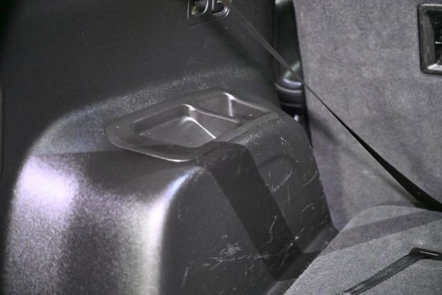 Used 2023 GMC Acadia SLT image 56