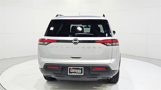 Certified 2025 Nissan Pathfinder SV FWD image 7