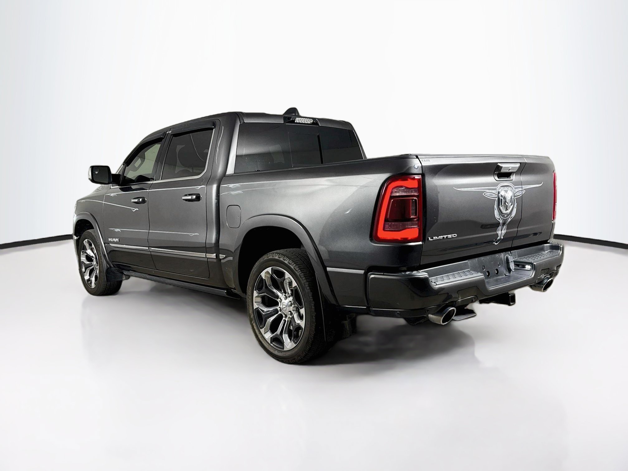 Used 2022 RAM 1500 Limited RWD image 29