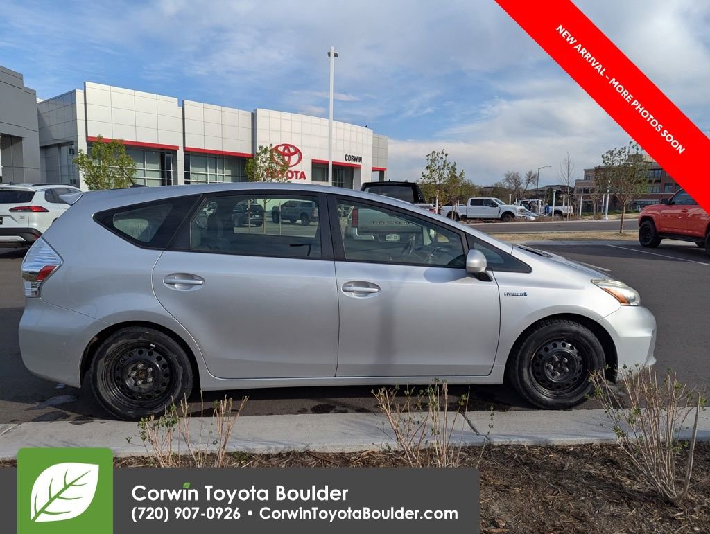 Used 2012 Toyota Prius V Three image 8