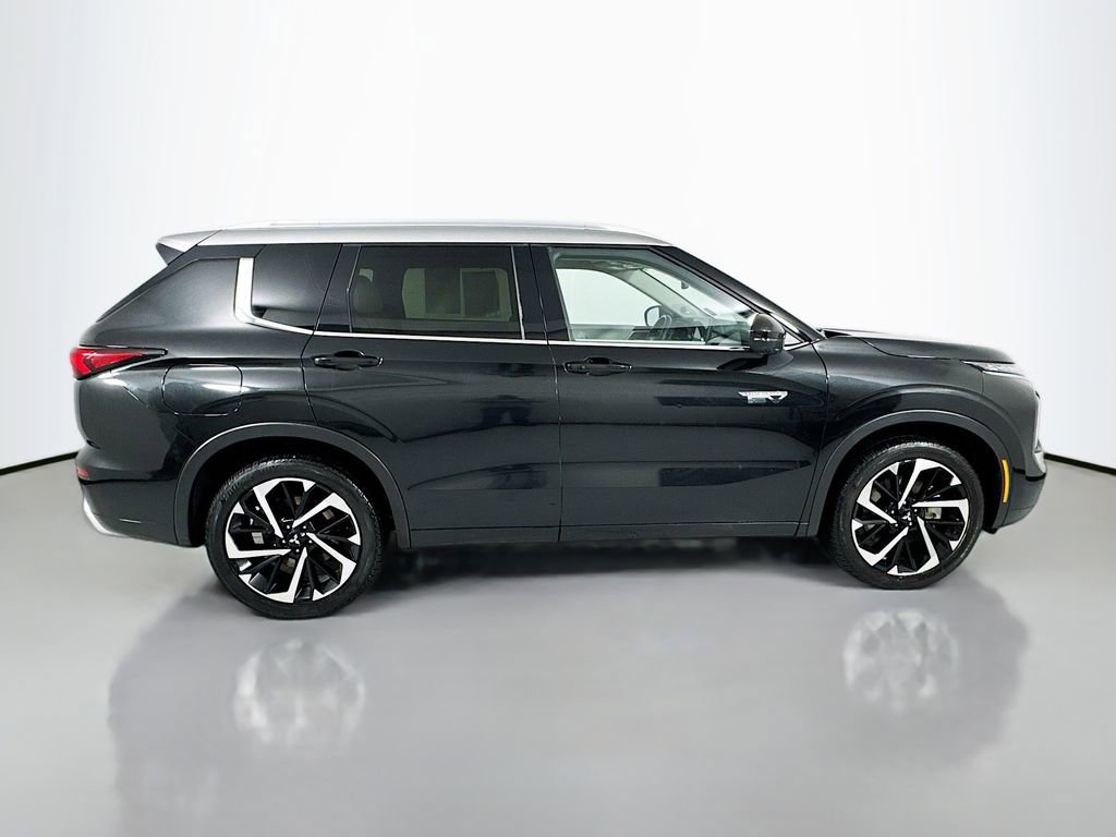 Used 2024 Mitsubishi Outlander SEL image 9