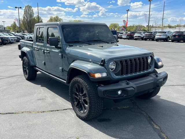 Used 2025 Jeep Gladiator Sport AWD/4WD image 7