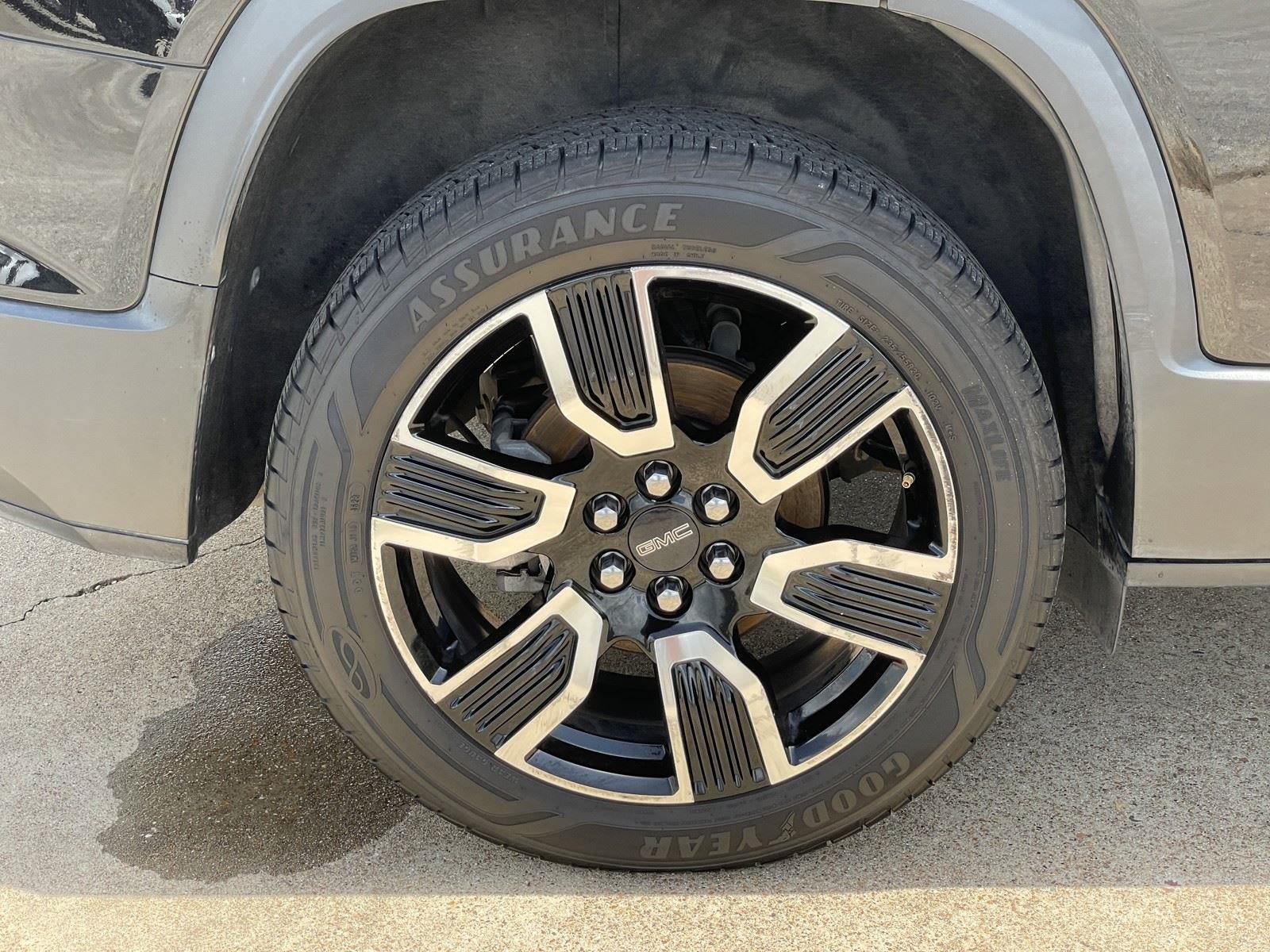 Used 2019 GMC Acadia SLT w/ Black Edition FWD image 57