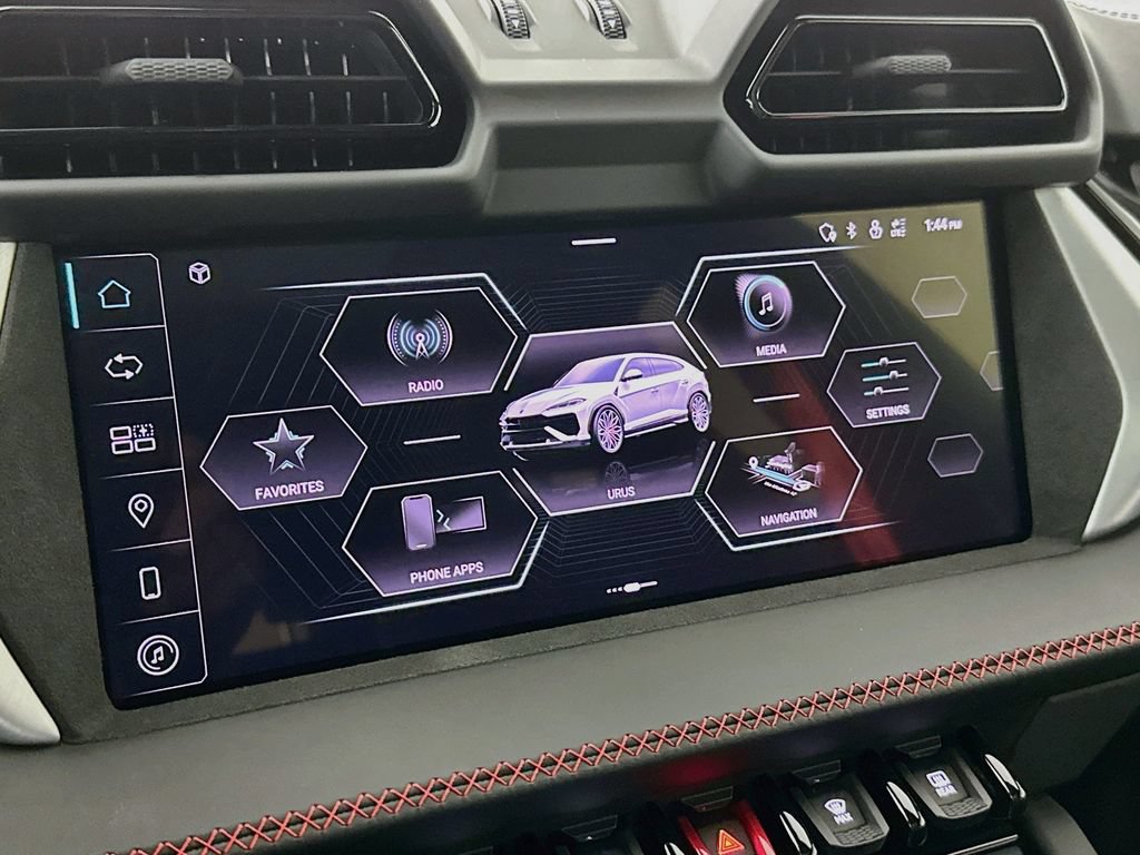 Used 2025 Lamborghini Urus SE AWD/4WD image 15