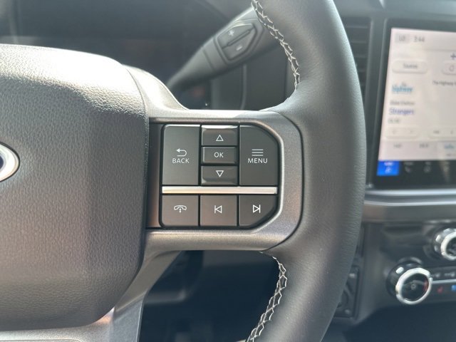 New 2025 Ford F250 Lariat w/ Lariat Ultimate Package image 39