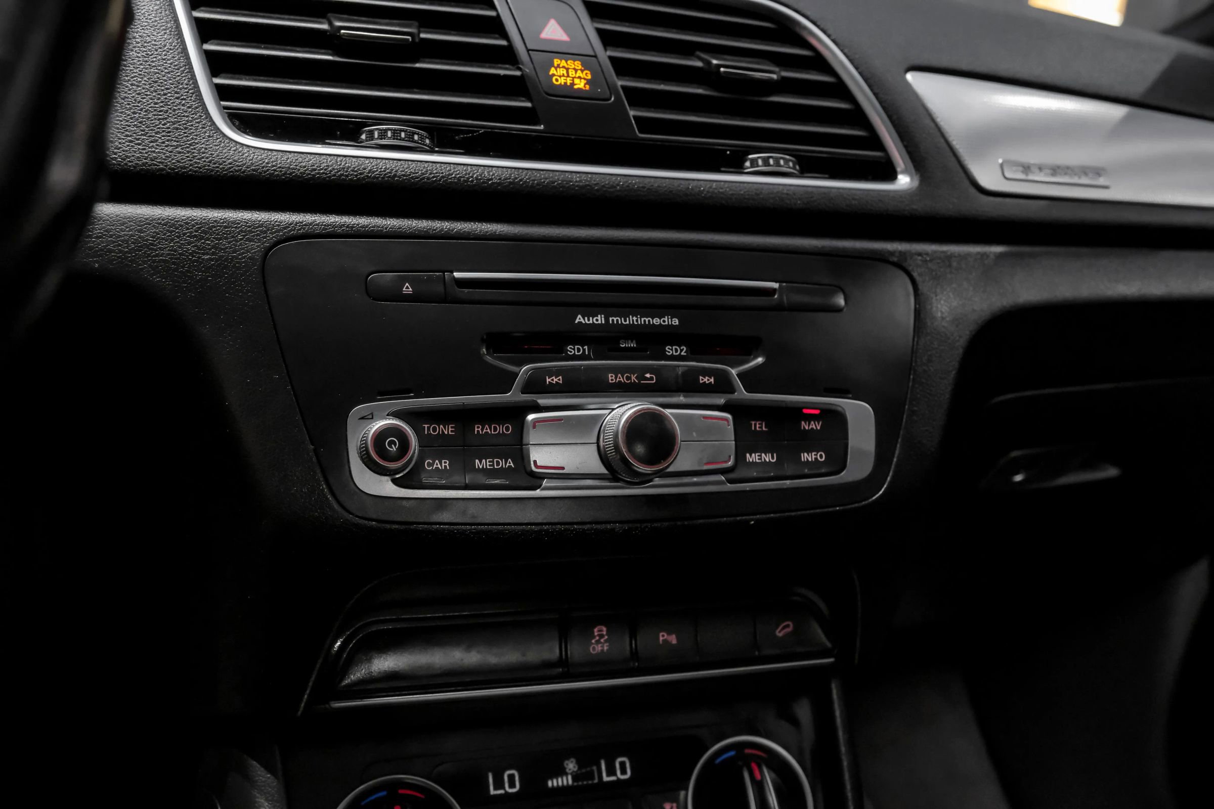 Used 2016 Audi Q3 2.0T Premium Plus w/ Technology Package image 25