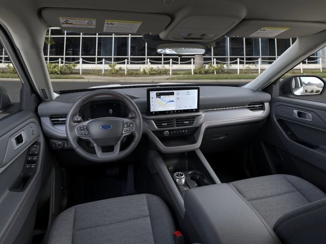New 2026 Ford Explorer Active RWD image 9