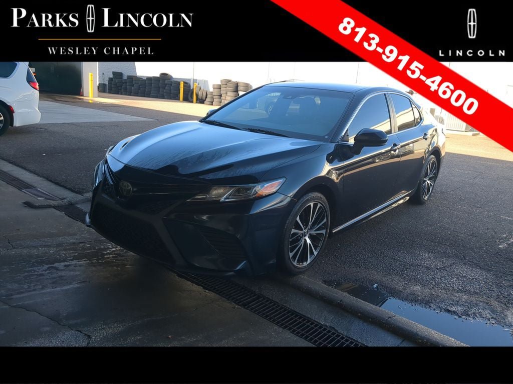 Used 2019 Toyota Camry SE FWD image 9