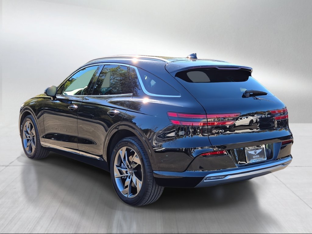 Used 2025 Genesis Electrified GV70 AWD/4WD image 6