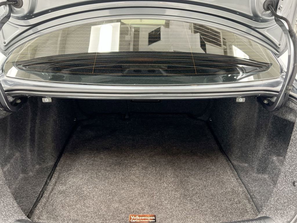 Used 2017 Volkswagen Jetta SEL image 24