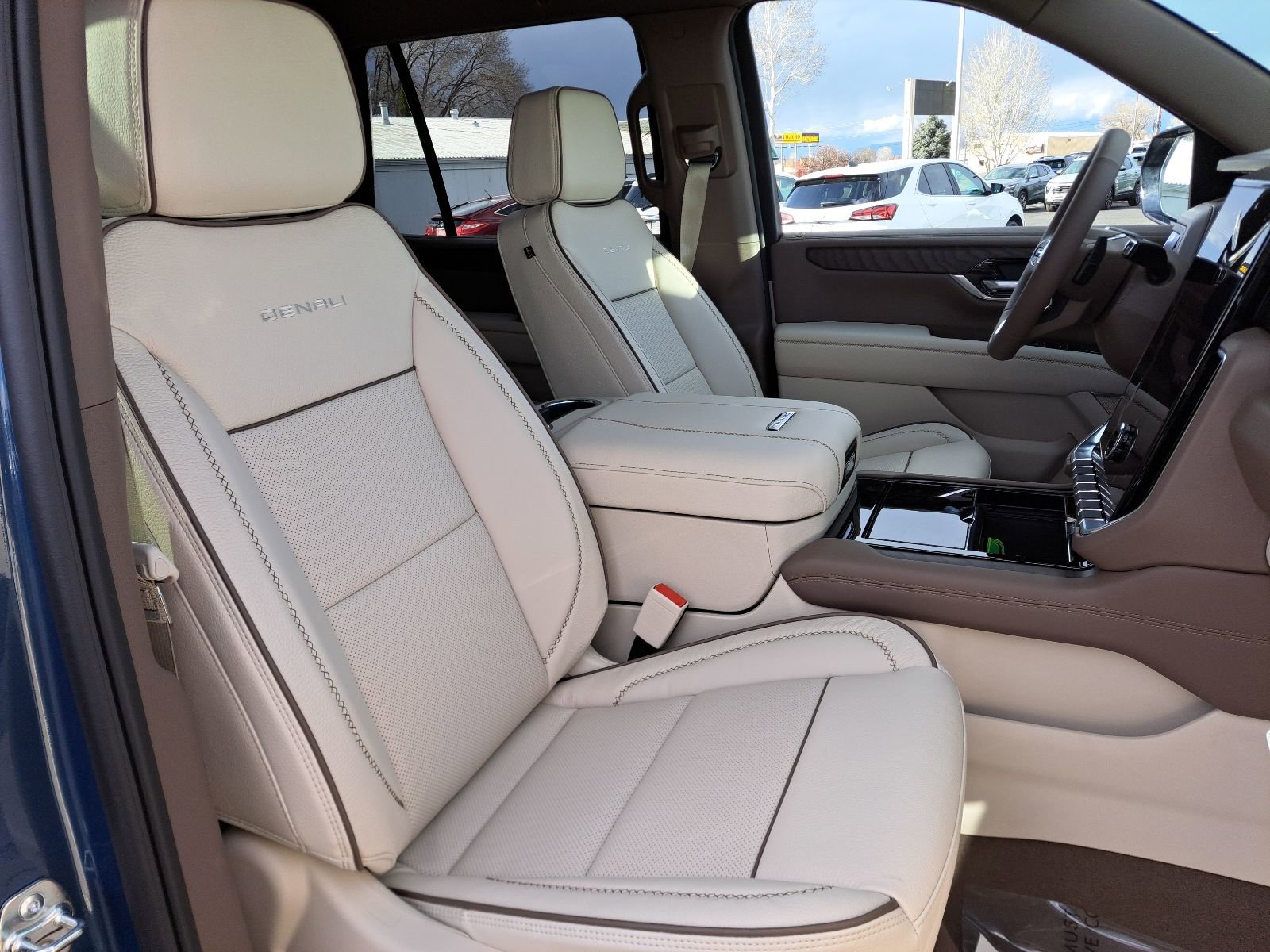 New 2026 GMC Yukon Denali image 37