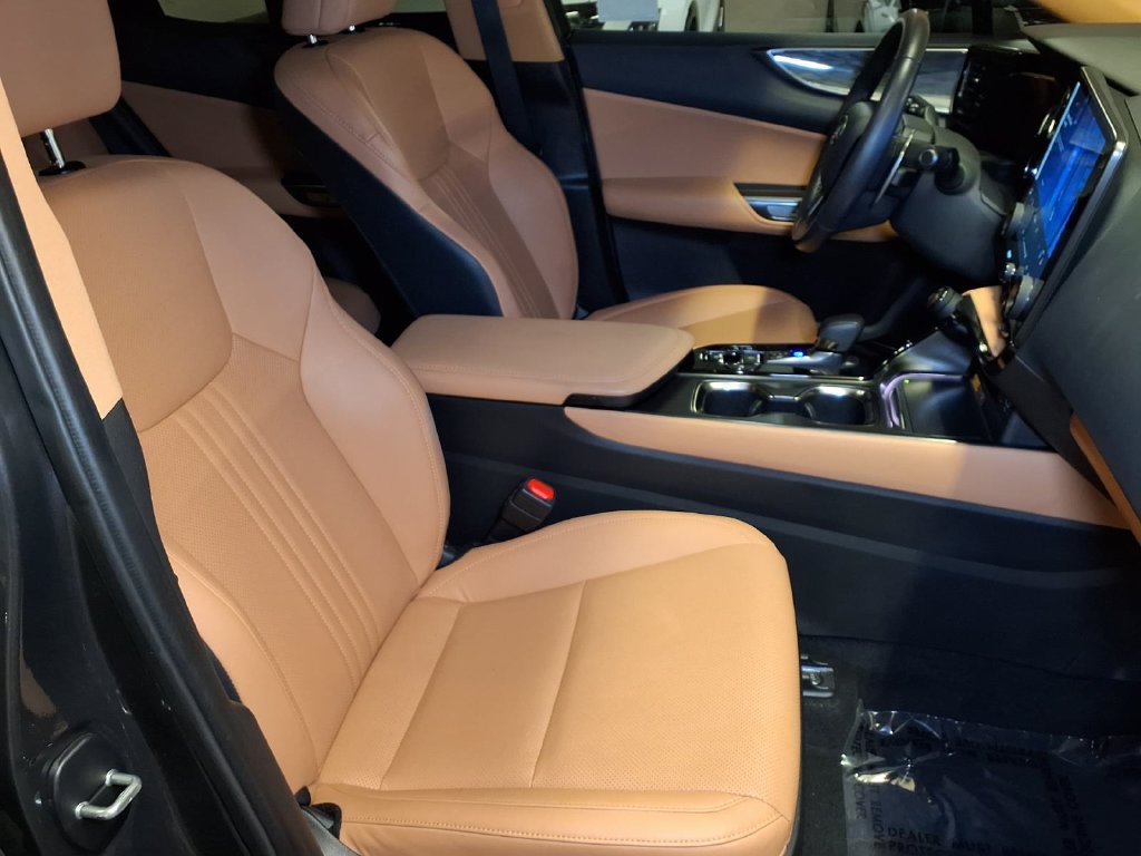 Used 2025 Lexus NX 350h AWD w/ Cold Area Package image 23