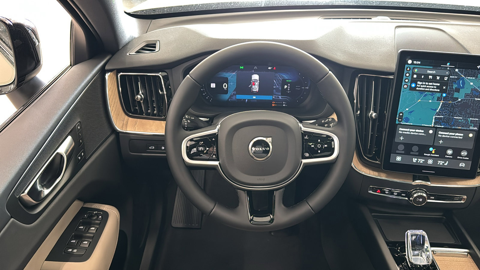 New 2026 Volvo XC60 T8 Plus w/ Protection Package Premier image 12