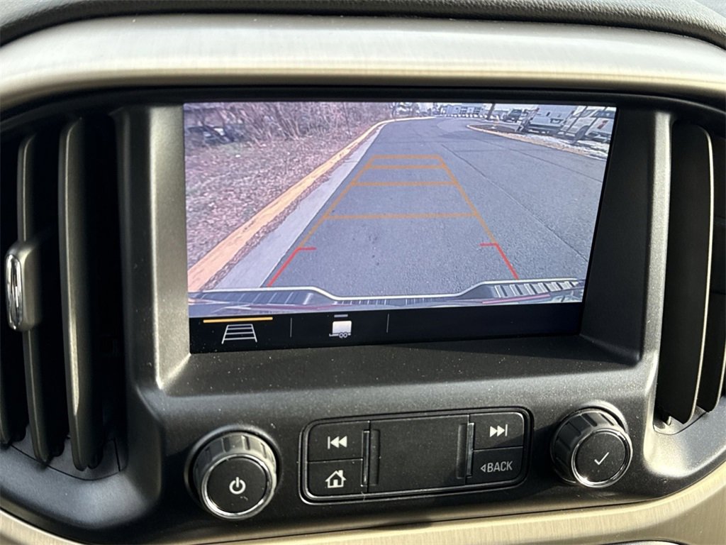 Used 2022 GMC Canyon Denali image 39