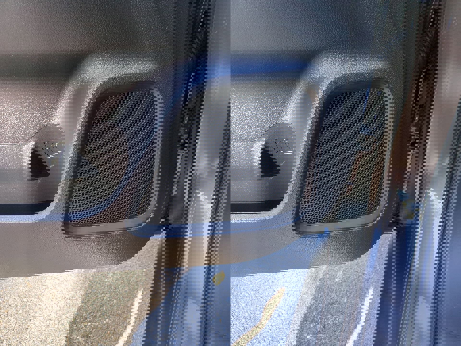 Used 2020 Mitsubishi Outlander ES image 80