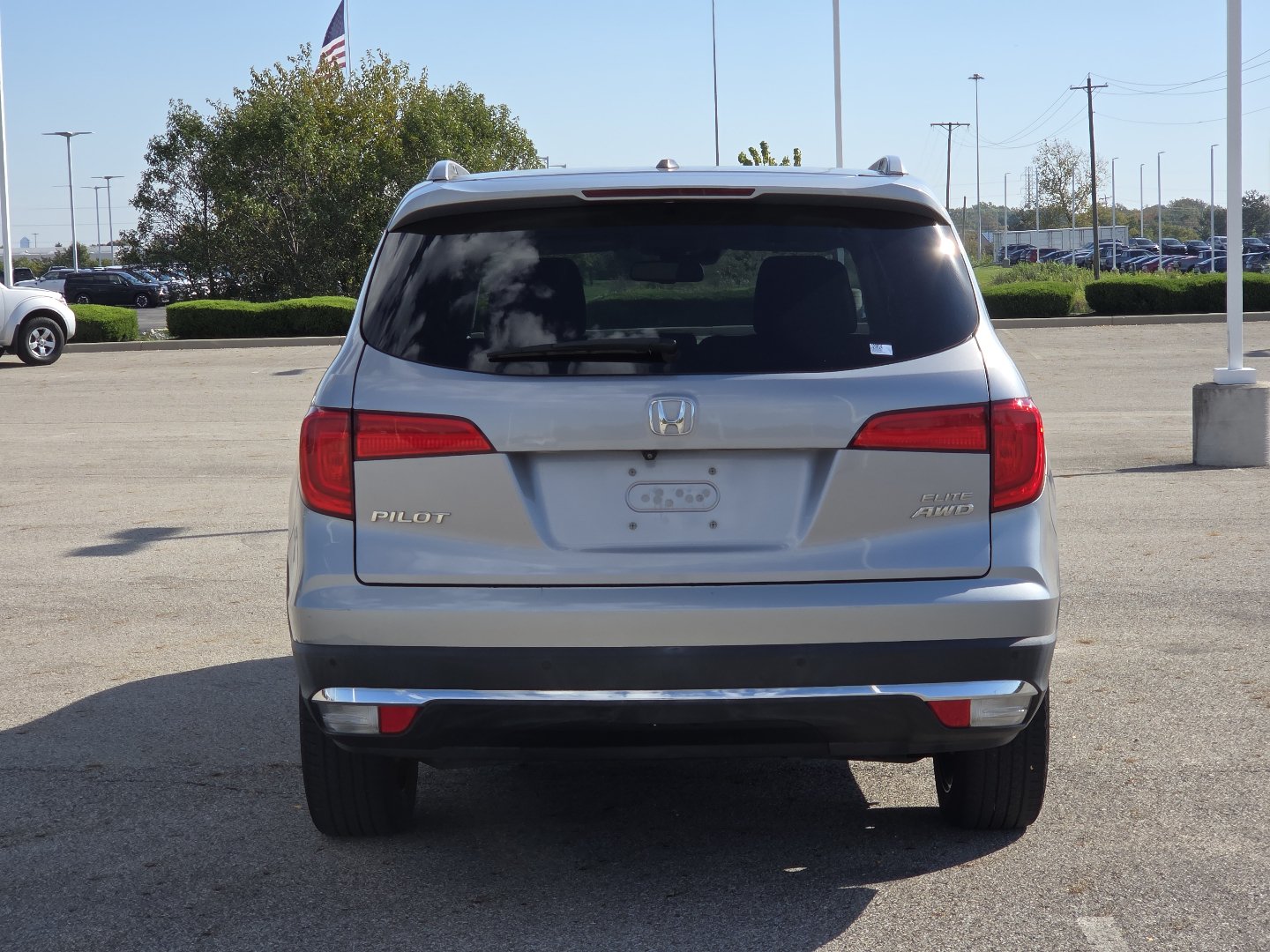 Used 2016 Honda Pilot Elite image 17