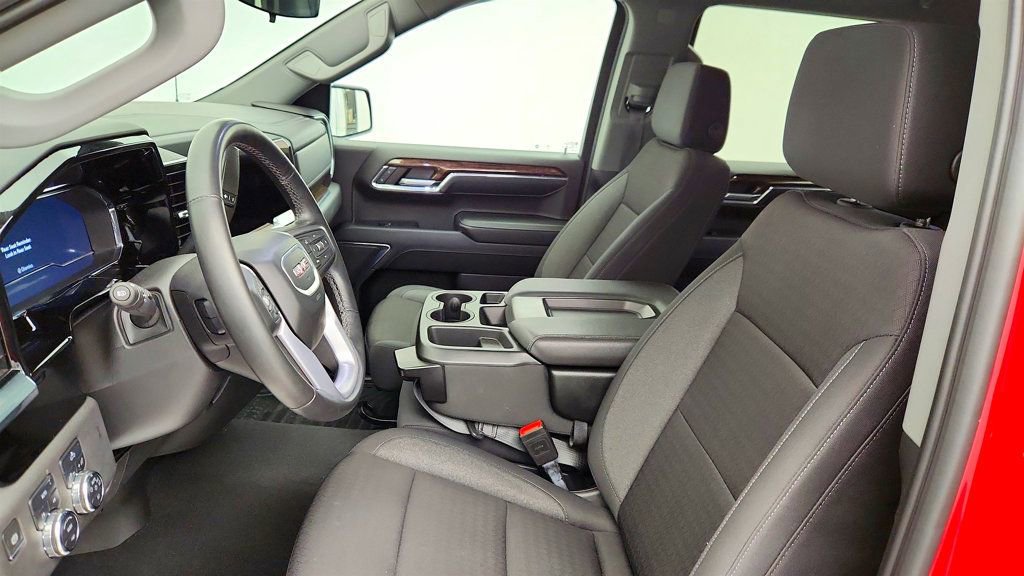 Used 2024 GMC Sierra 1500 Elevation image 16