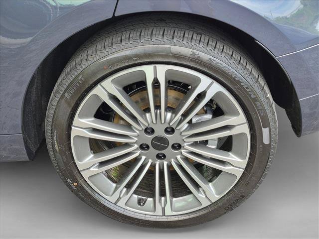 New 2027 Land Rover Range Rover Sport Dynamic SE AWD/4WD image 9