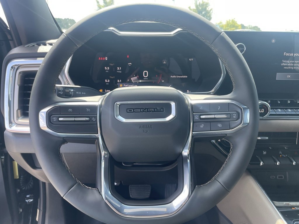 New 2026 GMC Canyon Denali image 12