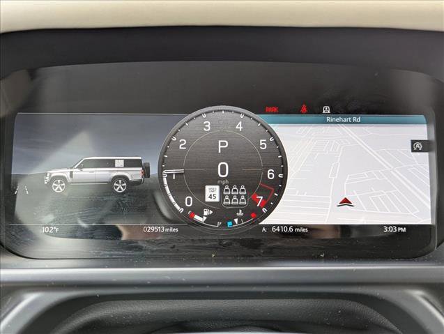 Used 2024 Land Rover Defender 130 X-Dynamic SE image 11