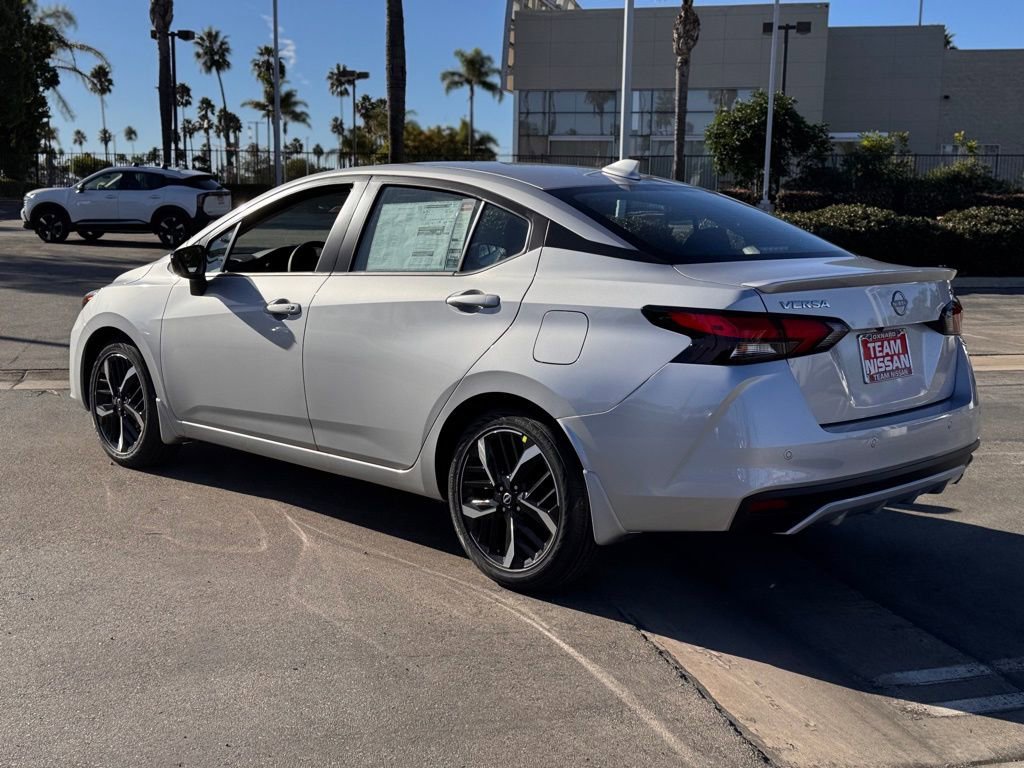 New 2025 Nissan Versa SR w/ Trunk Package image 5