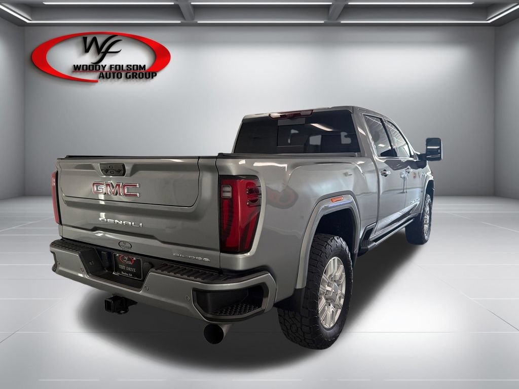 Used 2025 GMC Sierra 2500 Denali w/ Denali Reserve Package AWD/4WD image 6