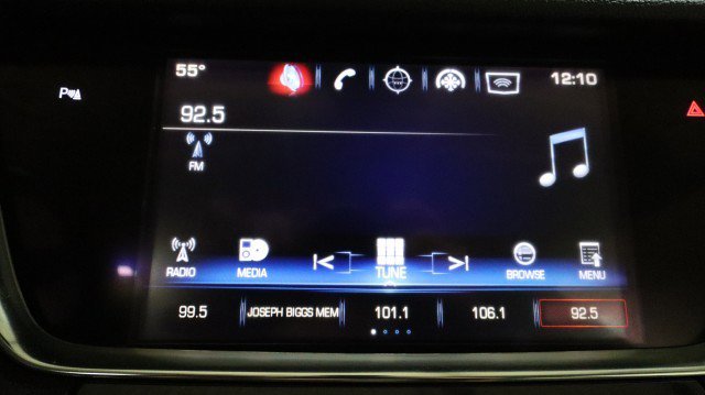 Used 2017 Cadillac XT5 Luxury w/ Driver Awareness Package image 17