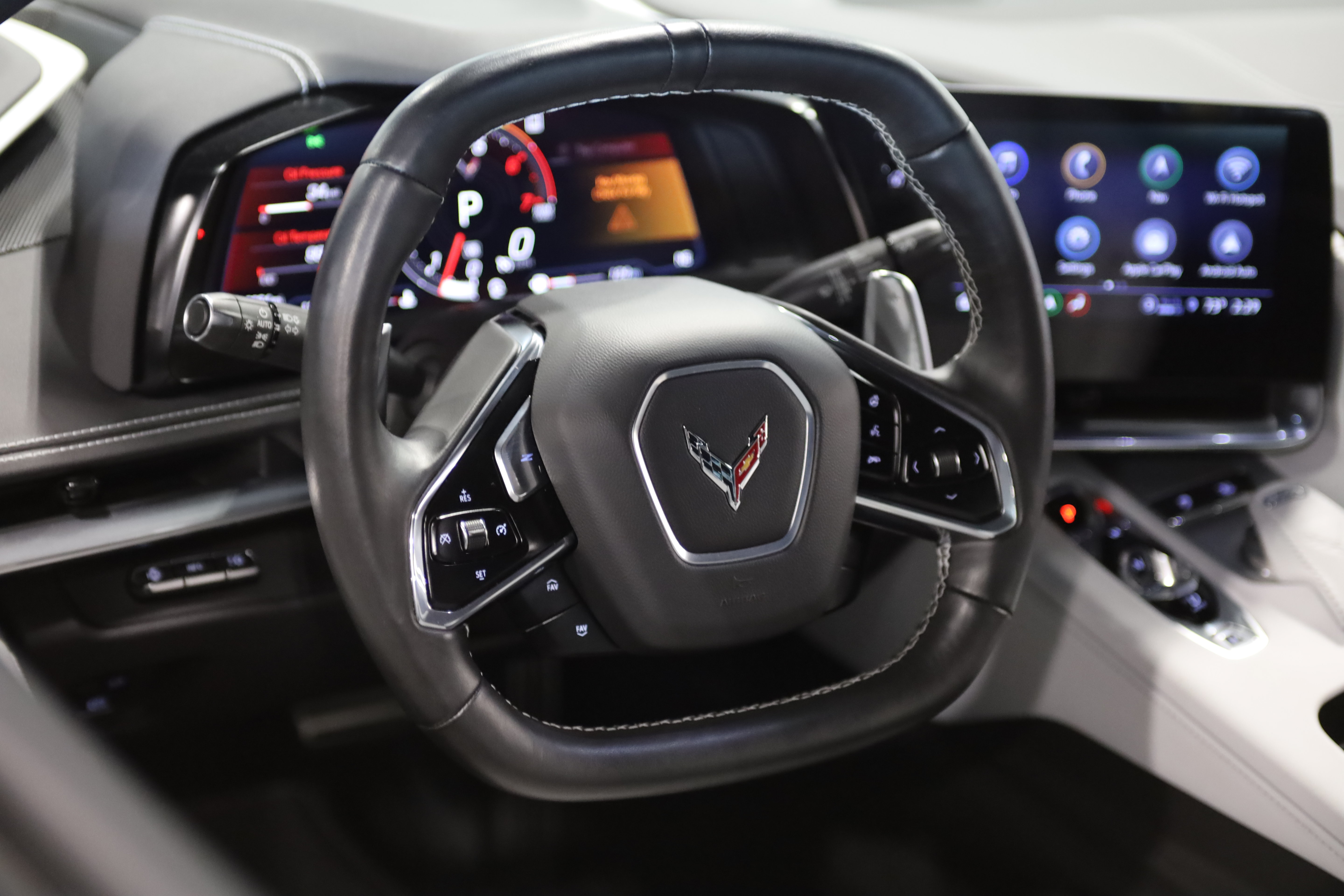 Used 2022 Chevrolet Corvette Stingray Preferred Cpe w/ Z51 Performance Package RWD image 25