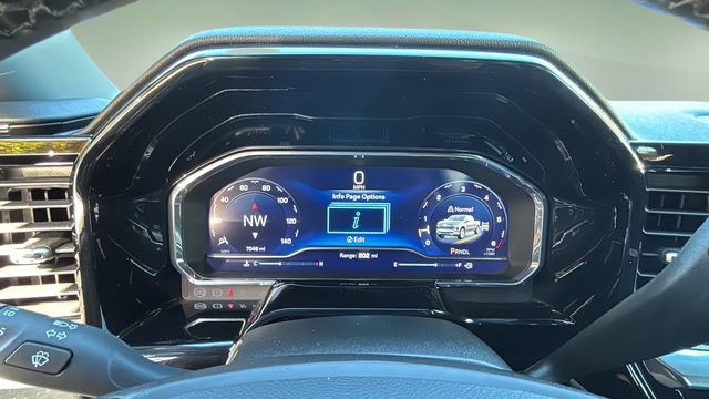 Certified 2025 Chevrolet Silverado 1500 LT w/ Z71 Off-Road Package image 15