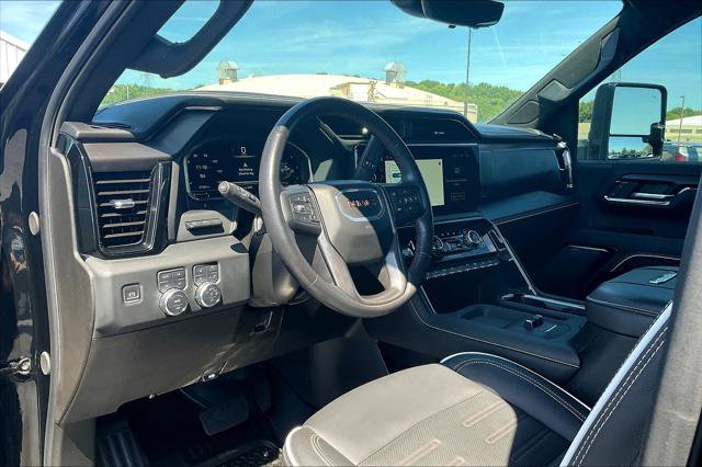 Used 2024 GMC Sierra 2500 AT4X image 15