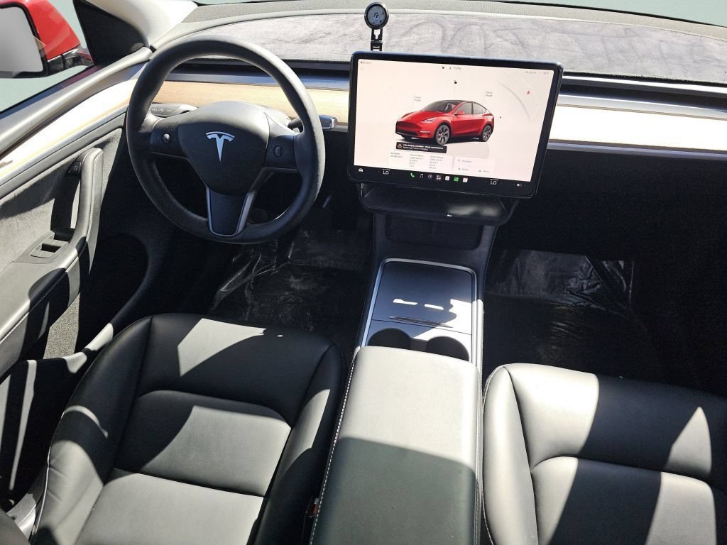 Used 2023 Tesla Model Y Long Range AWD/4WD image 29