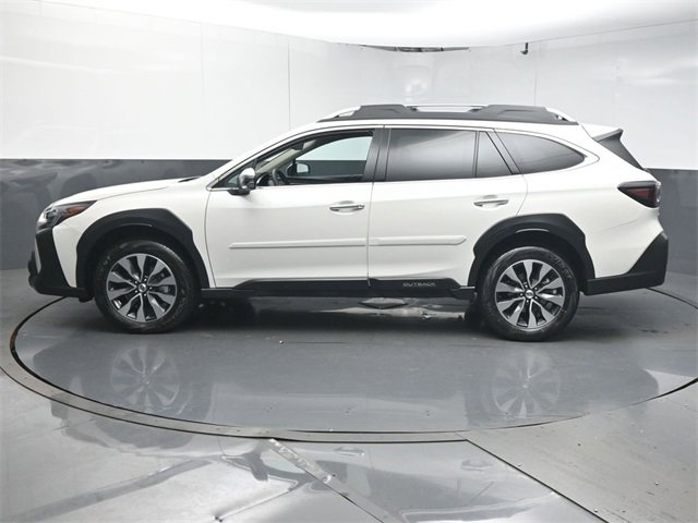 Used 2025 Subaru Outback Touring XT w/ Tech Package 3 image 5