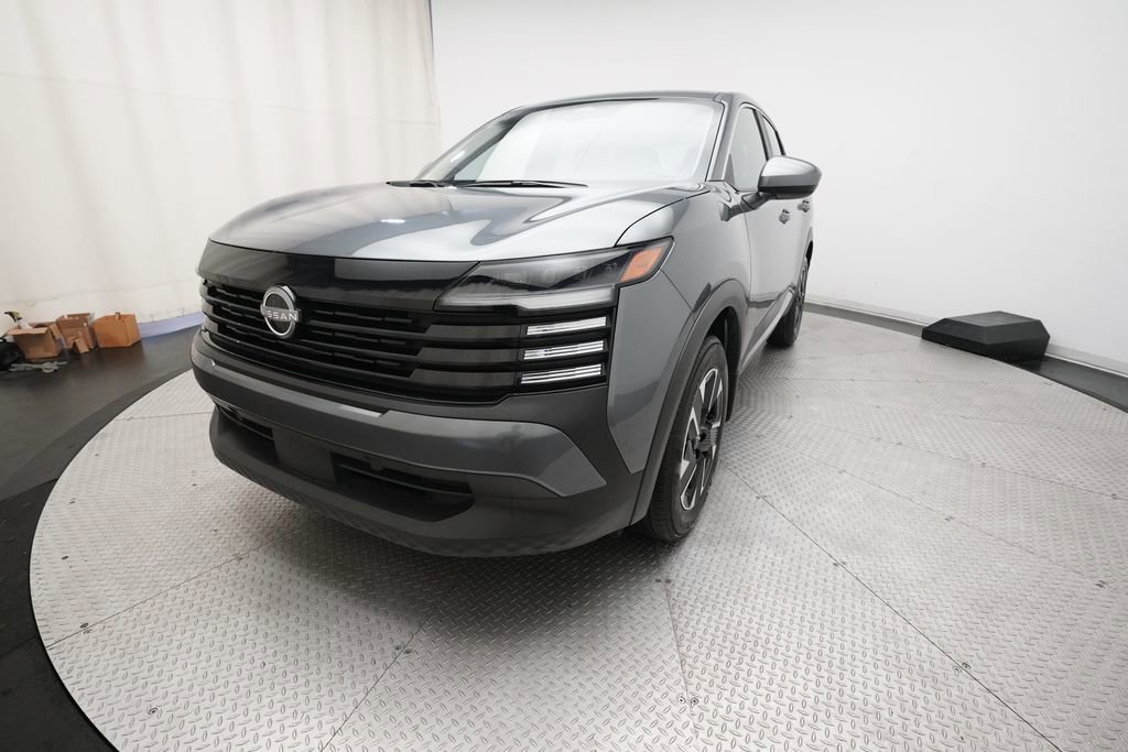 Certified 2025 Nissan Kicks SV image 12