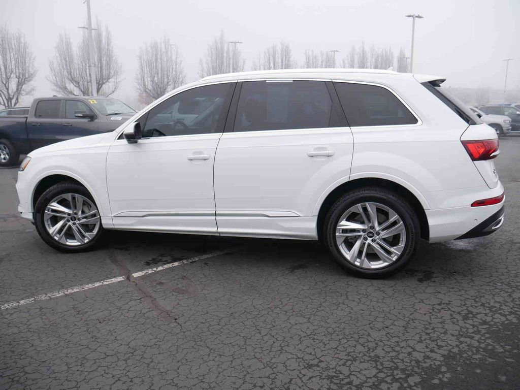 Used 2023 Audi Q7 3.0T Premium Plus image 22