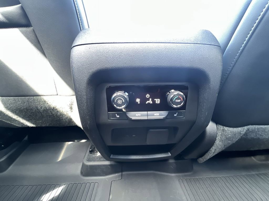 Certified 2024 Chevrolet Traverse RS w/ LPO, Floor Liner Package image 22
