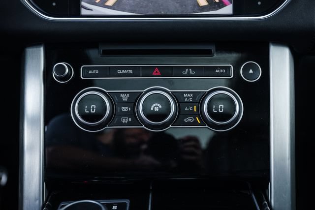 Used 2013 Land Rover Range Rover Autobiography AWD/4WD image 18