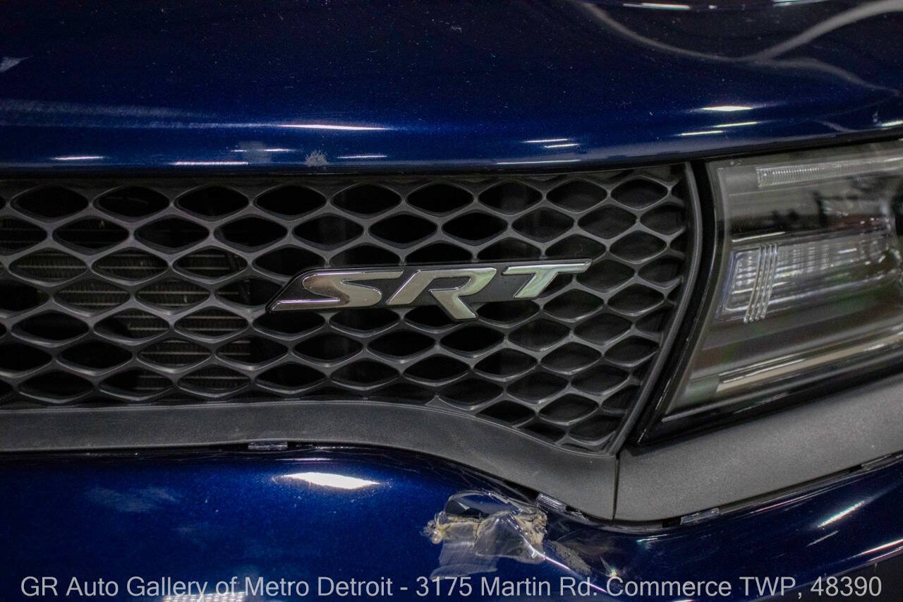 Used 2015 Dodge Charger SRT Hellcat w/ Harman/Kardon Audio Group RWD image 31