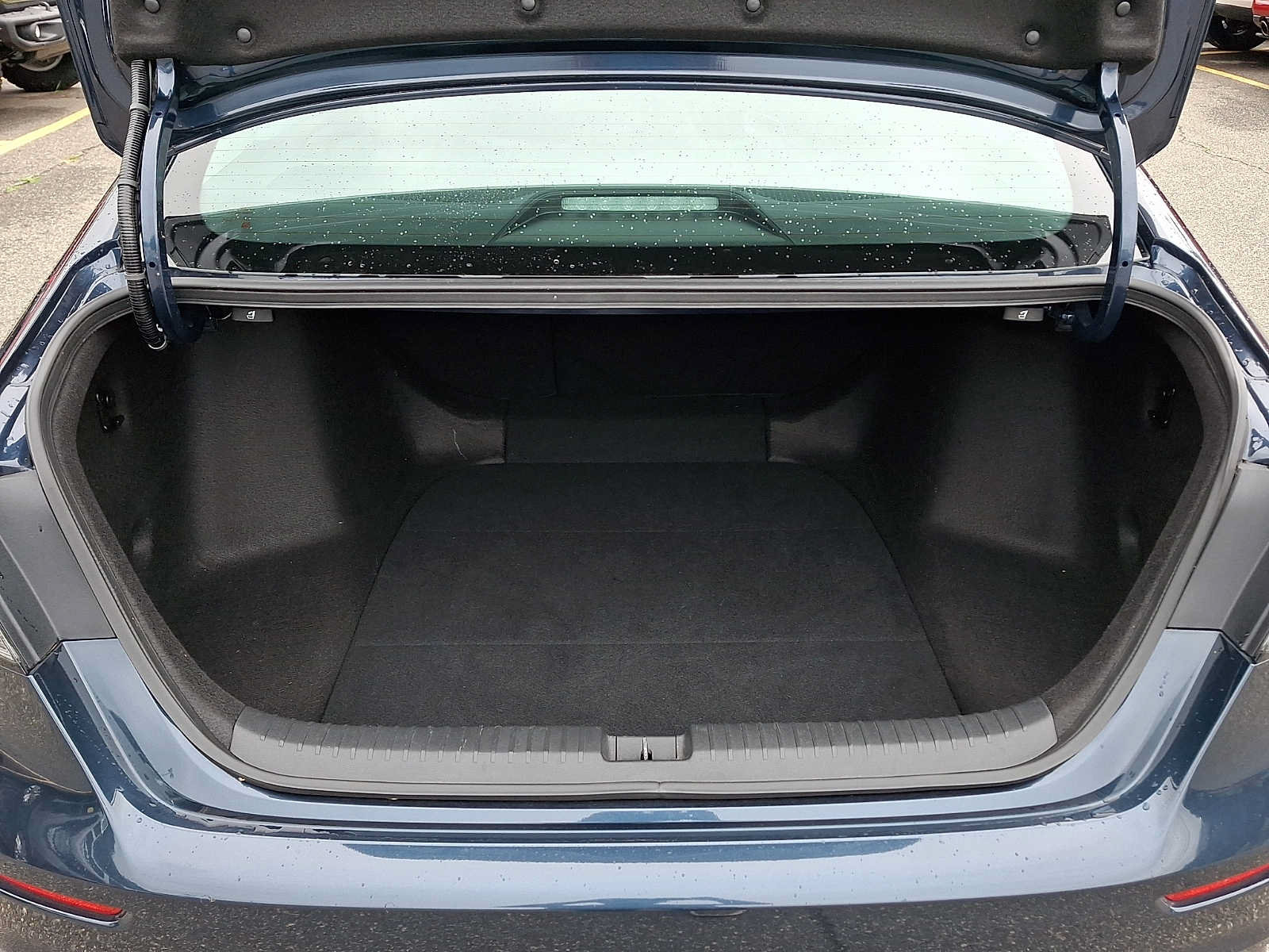 Used 2023 Honda Accord EX image 30