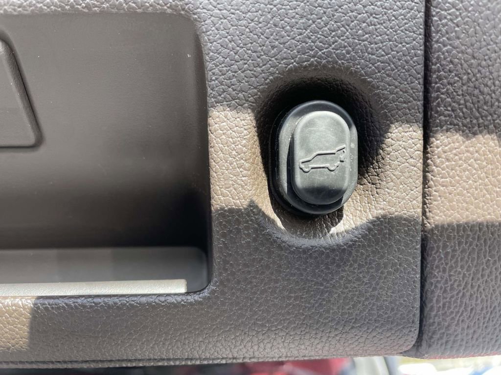 Used 2019 Chevrolet Tahoe Premier image 49