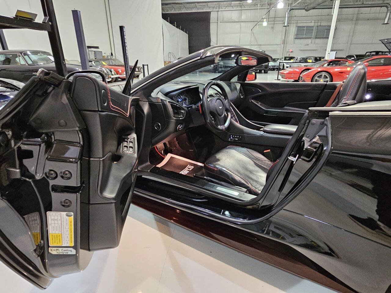 Used 2014 Aston Martin Vanquish Volante image 30