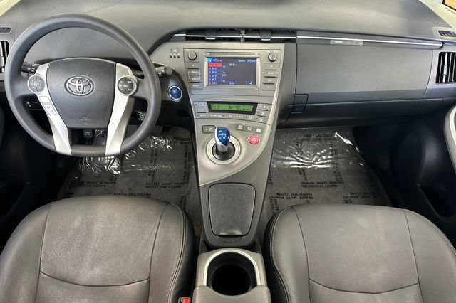 Used 2015 Toyota Prius Two FWD image 17
