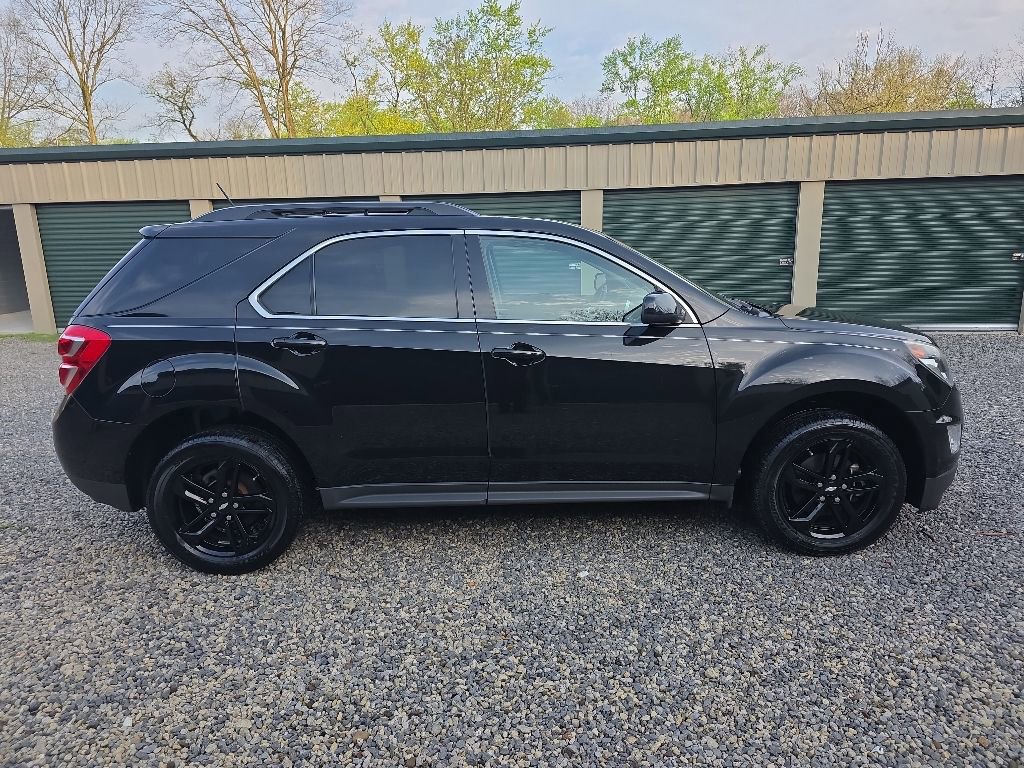 Used 2017 Chevrolet Equinox LT w/ Midnight Edition FWD image 7