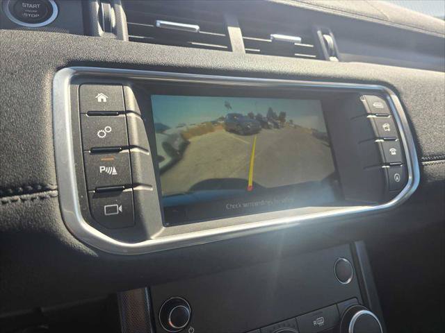 Used 2018 Land Rover Range Rover Evoque SE AWD/4WD image 29