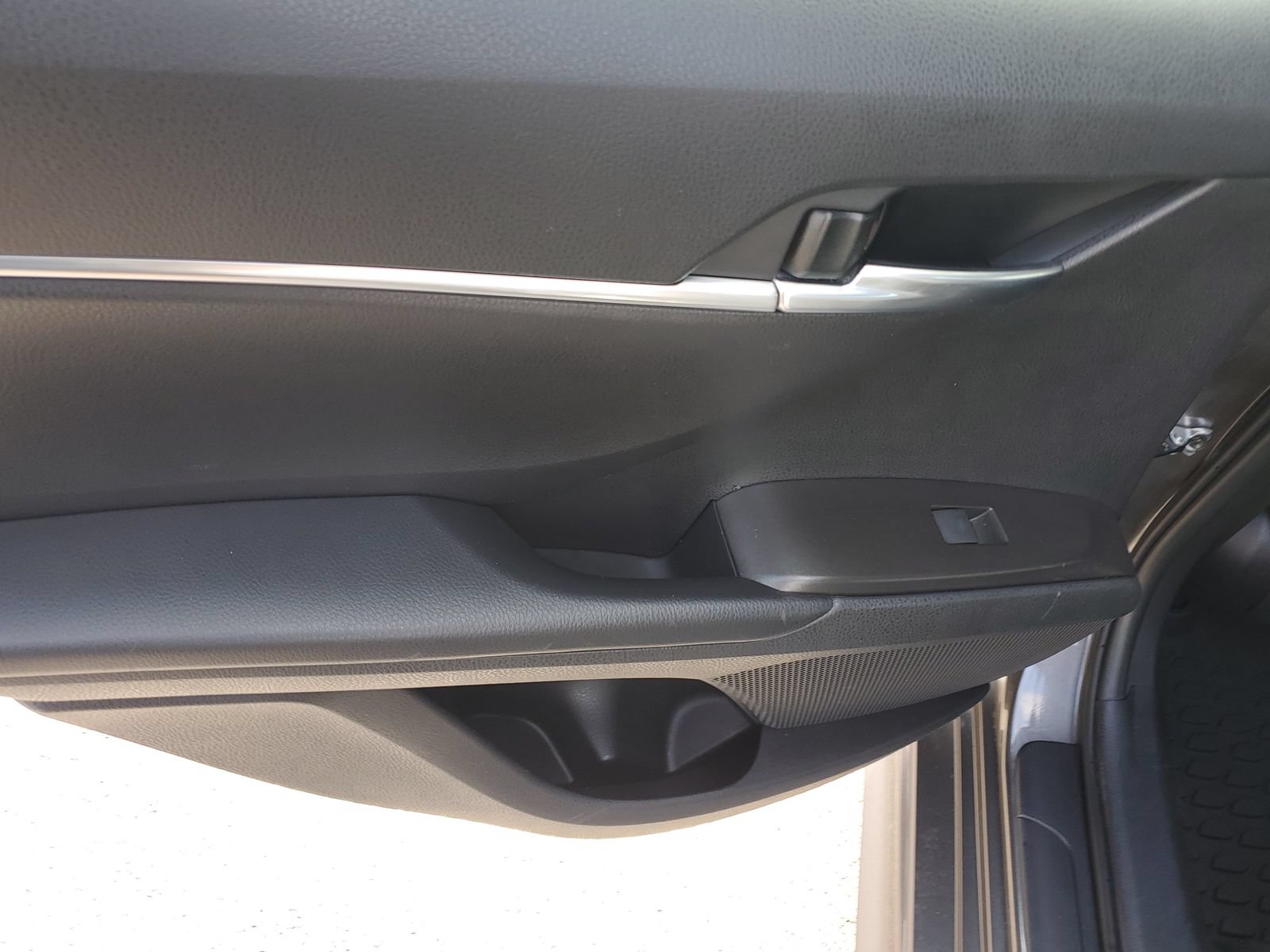 Certified 2024 Toyota Camry SE FWD image 15