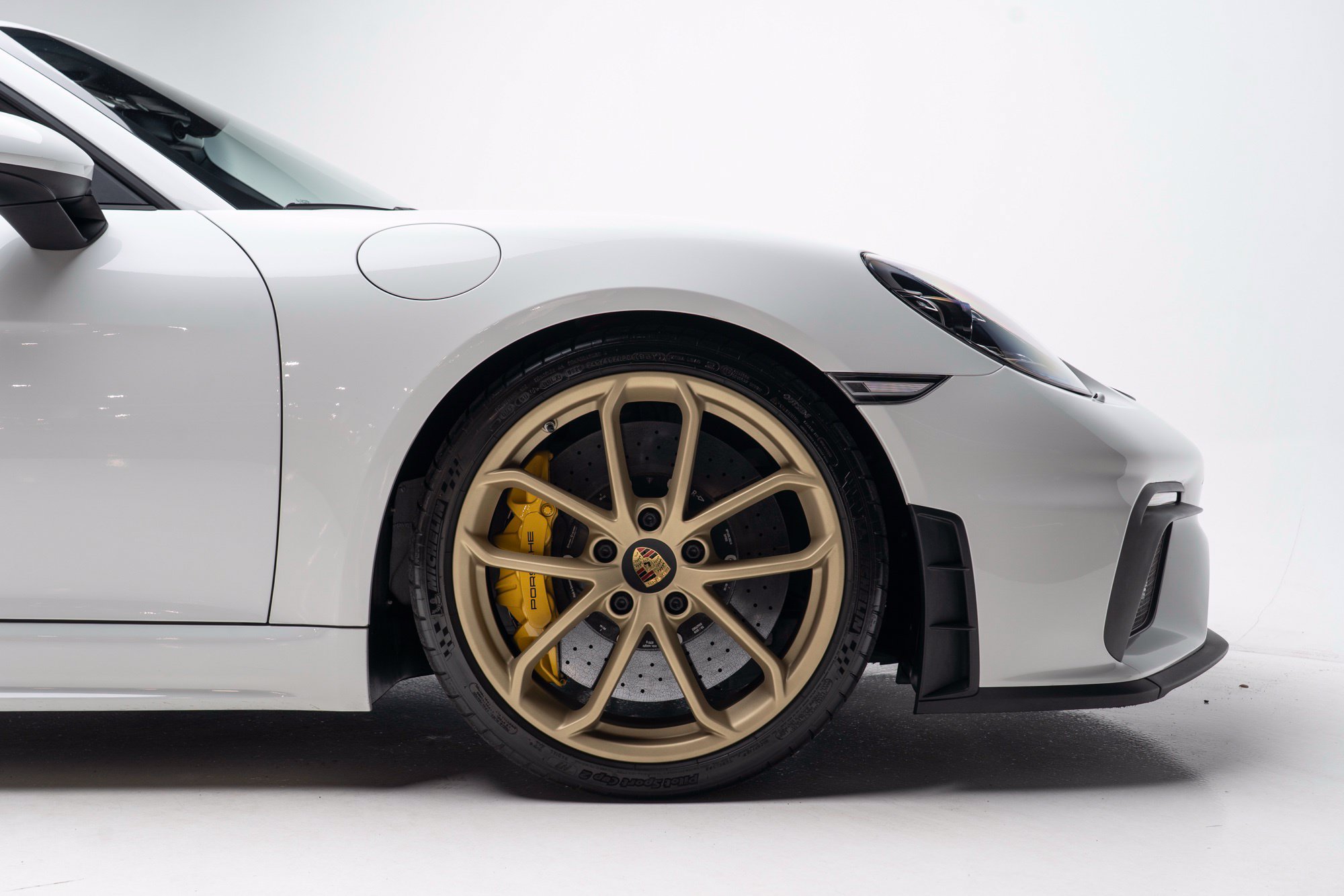 Used 2020 Porsche 718 Boxster Spyder RWD image 70