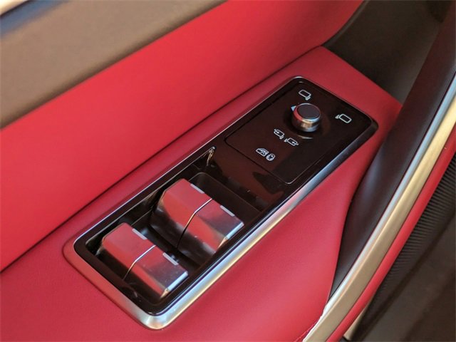 New 2026 Jaguar F-PACE R-Dynamic S image 18